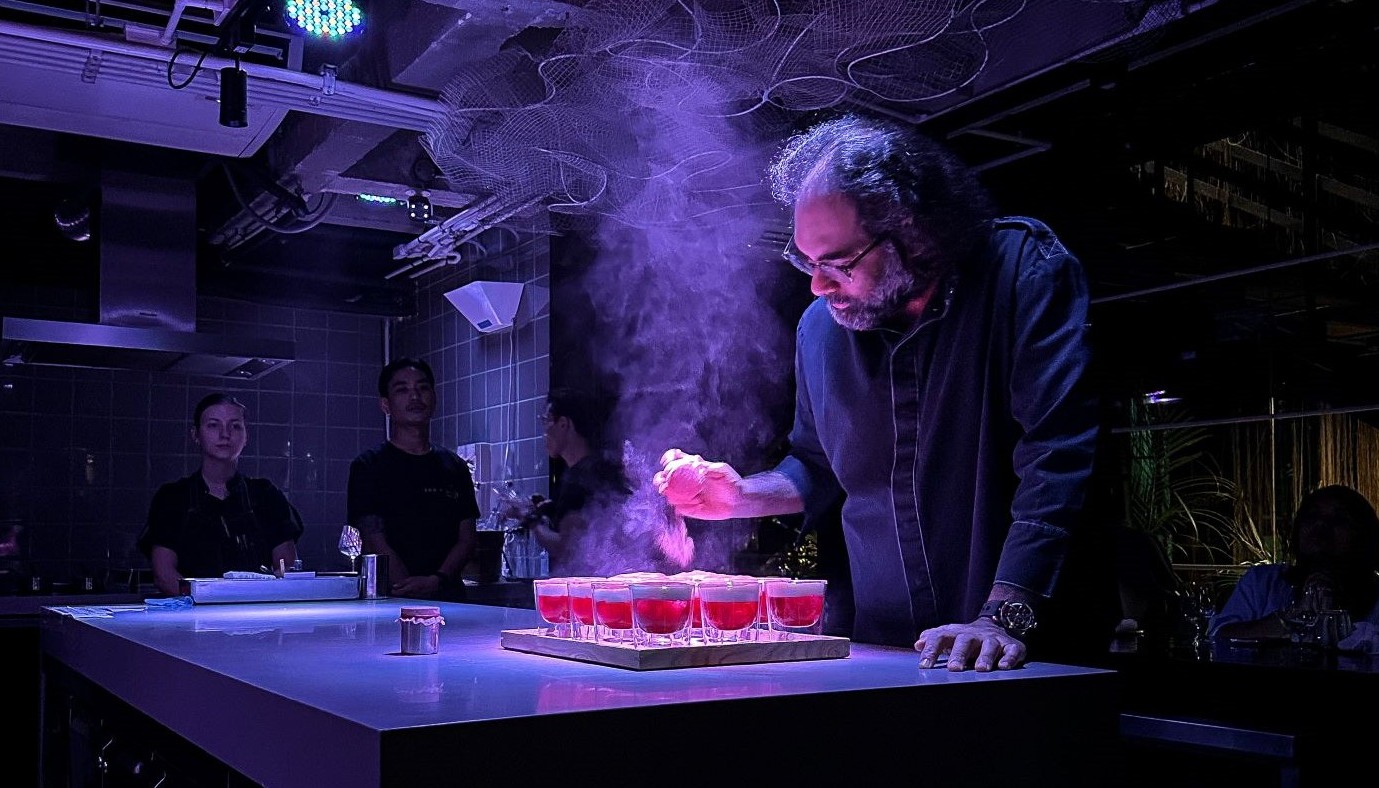 GAGGAN ANAND: A REBEL...WITH A CAUSE IN BANGKOK | Globe-Eater