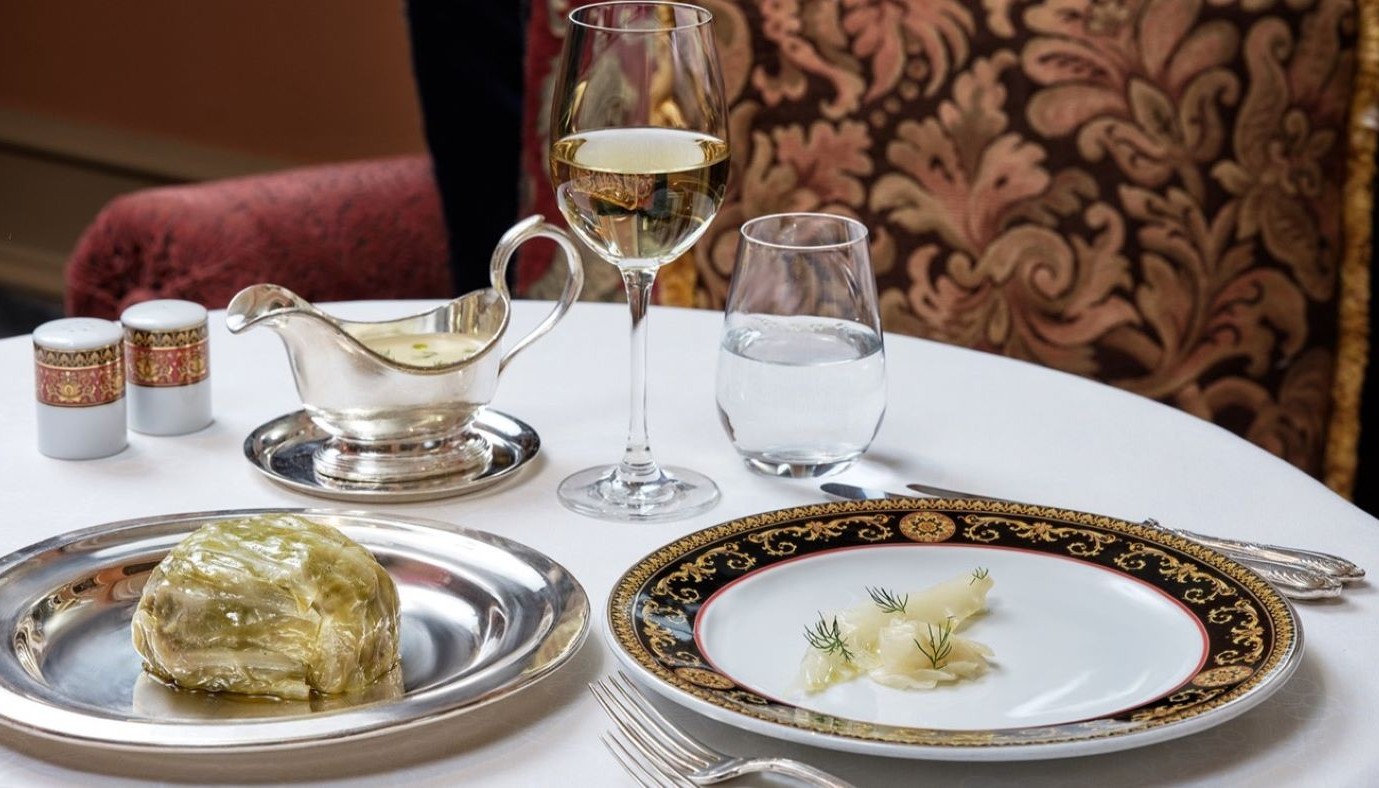 150 YEARS OF GRANDE BRETAGNE: 150 YEARS OF FLAVOΥRS | Articles & Know-how