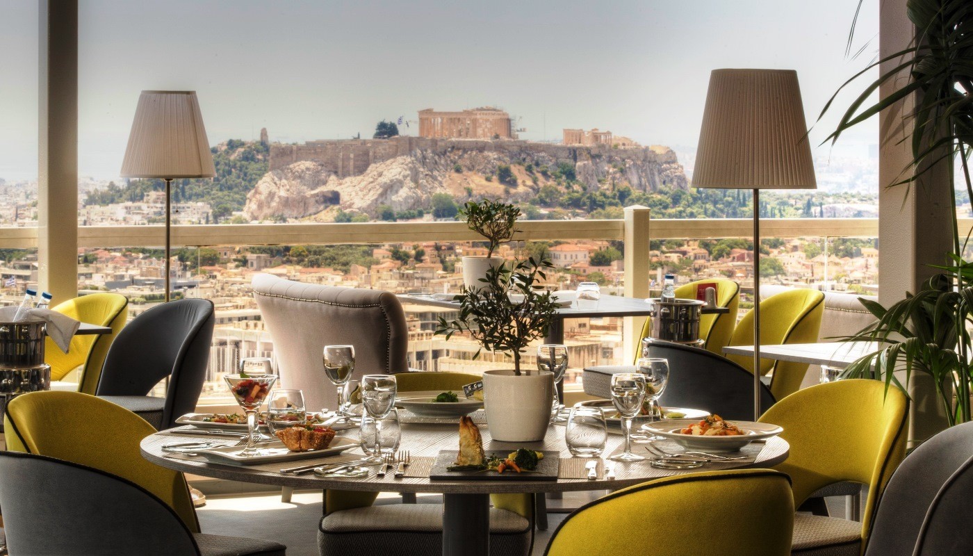 LA SUITE LOUNGE: NEW GREEK CUISINE AT THE HEIGHTS OF LYCABETTUS | News & Views