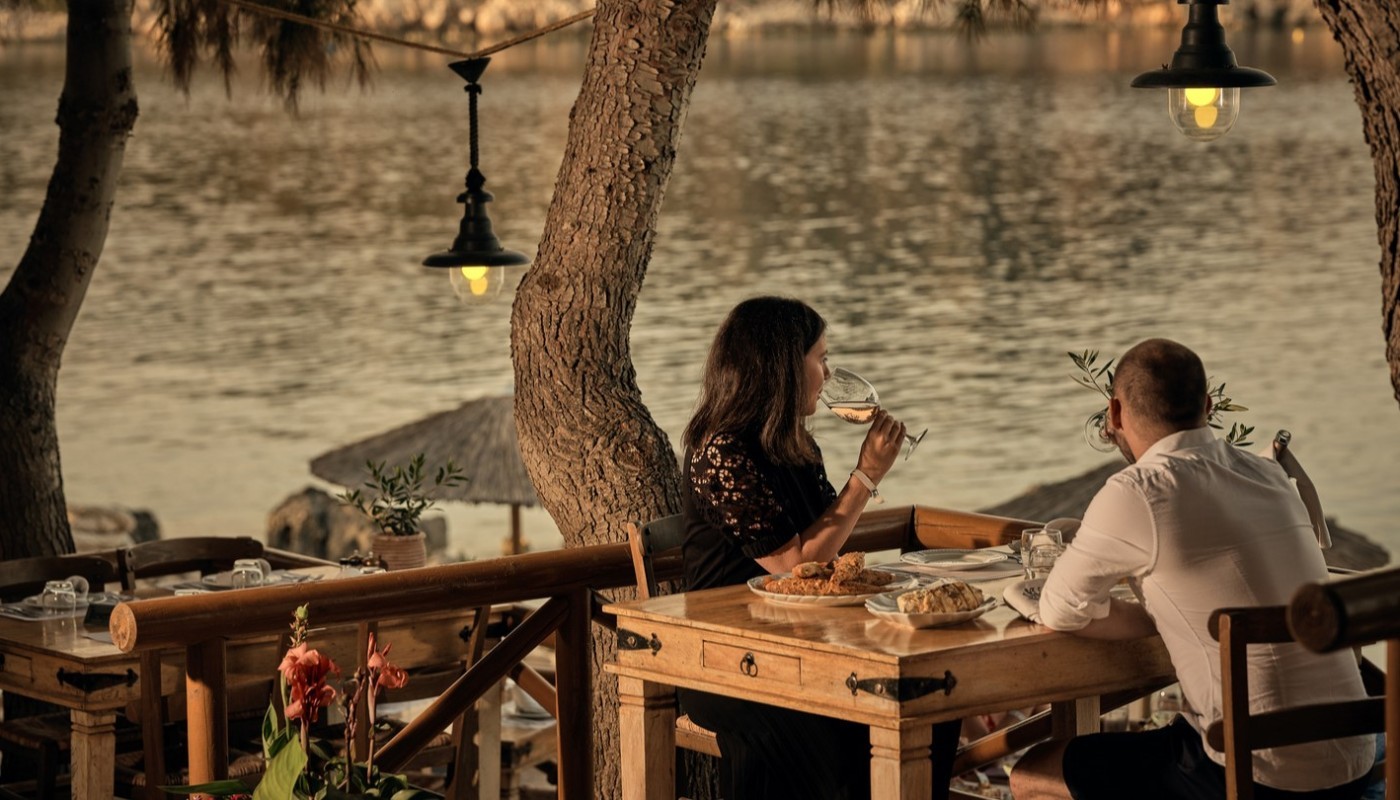 NOBELOS IN ZAKYNTHOS: A DELIGHTFUL SEAFOOD EXPERIENCE IN A MAGICAL SETTING | Restaurant Reviews