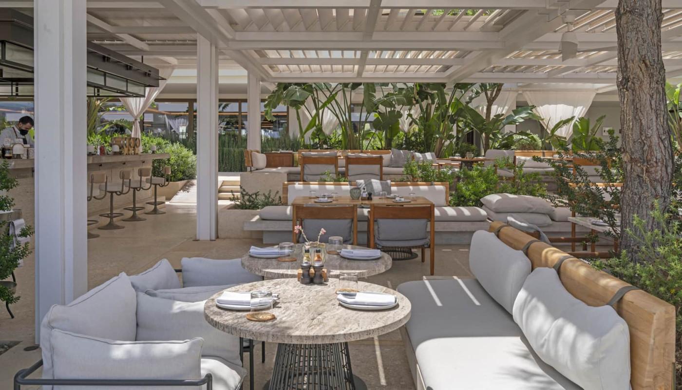 HELIOS: A NEW DIRECTION UNDER ENRIQUE FERNÁNDEZ | Restaurant Reviews